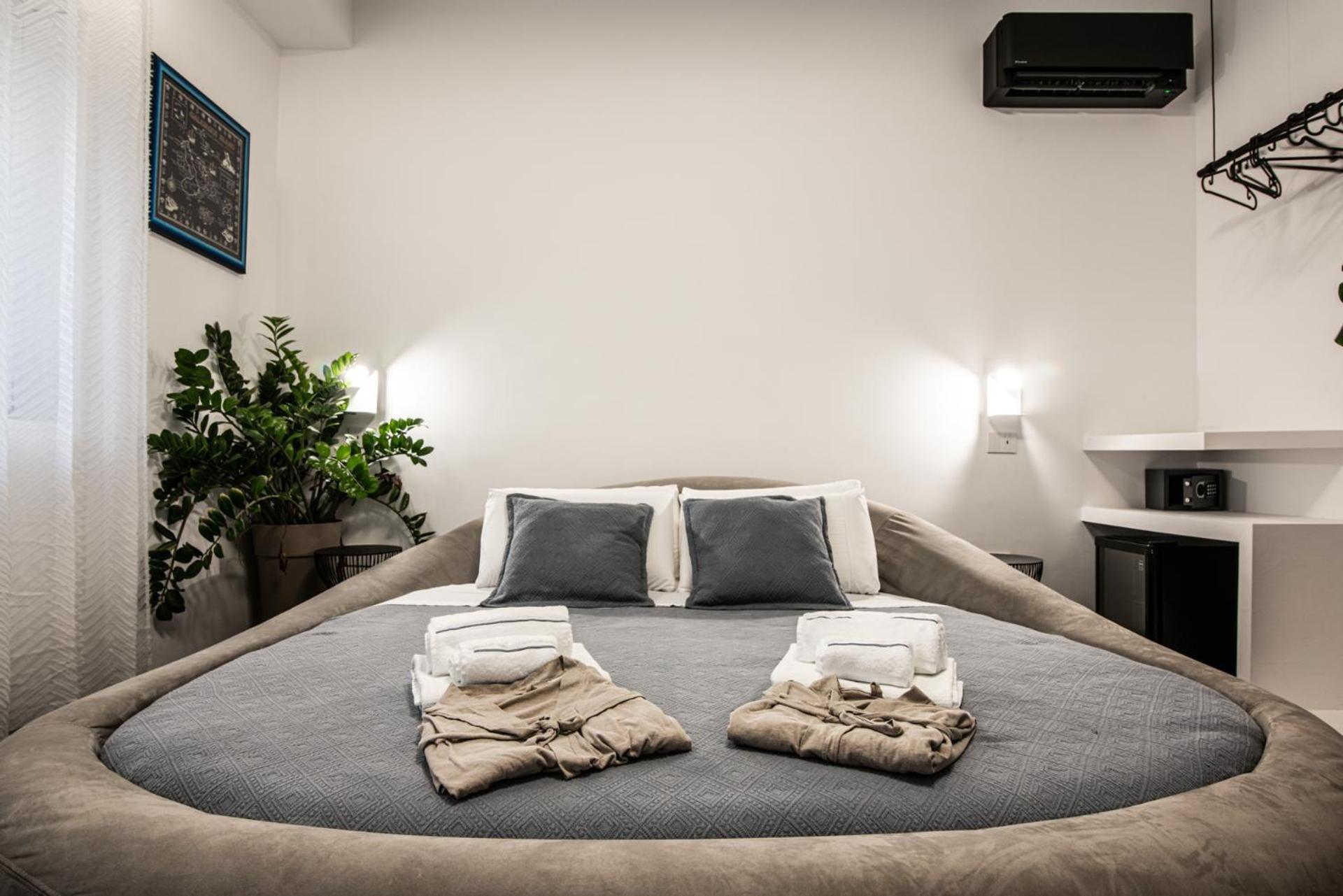 Luxury B&B Euphorbia Acireale Eksteriør bilde